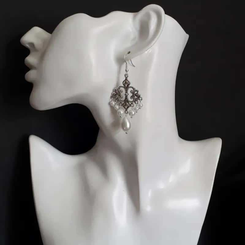 Elegant Ethnic Style Alloy Drop Earrings With Water Flow Design For Women Party Gift