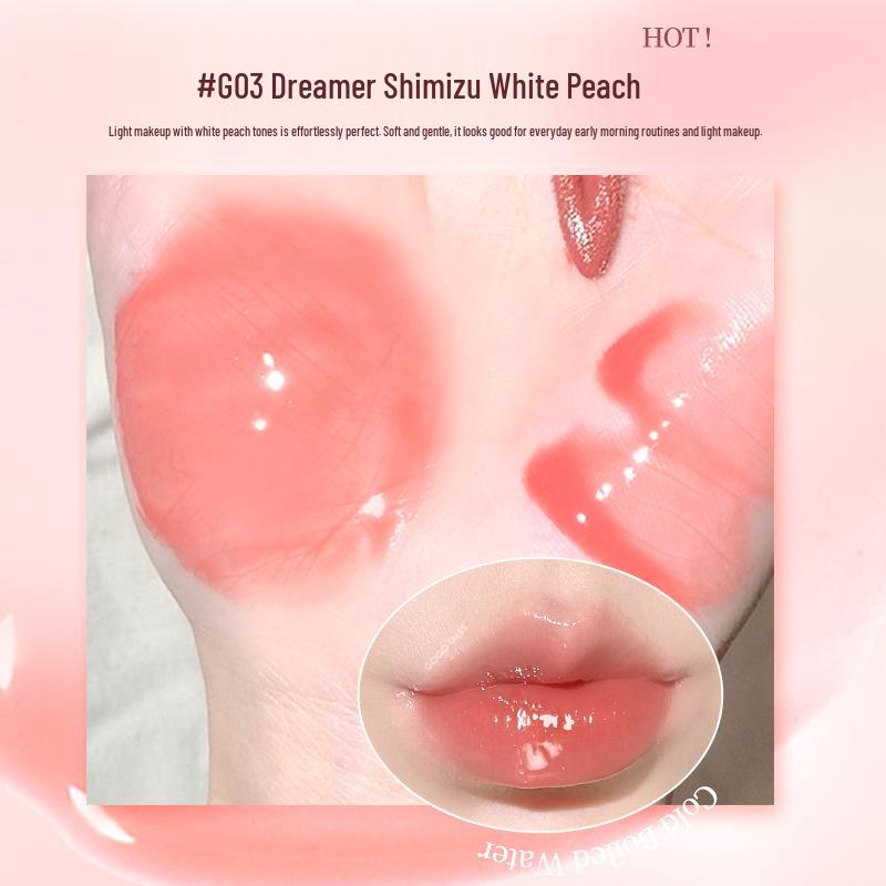 

Gogo Dance Honey Moisturizing Lip Gloss & Exfoliating Lipstick duo reduces lip lines and adds a glossy finish.