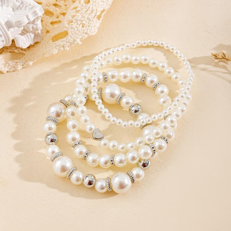 Love Pearl Bracelet Hot-selling Jewelry Personalized Fashion Simple Special-shaped Beaded Stacked Bracelet