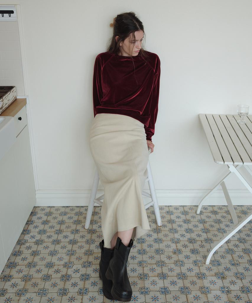 Obeodyupeulleeo Velvet Raglan T-Shirt_Ruby Red