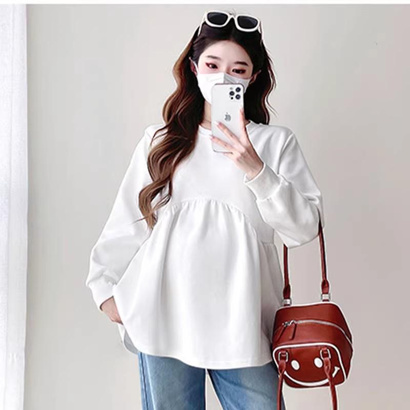 2026 Khaki Maternity Set: Stylish Tummy-Covering Doll Shirt & Slimming Autumn Jeans Medium