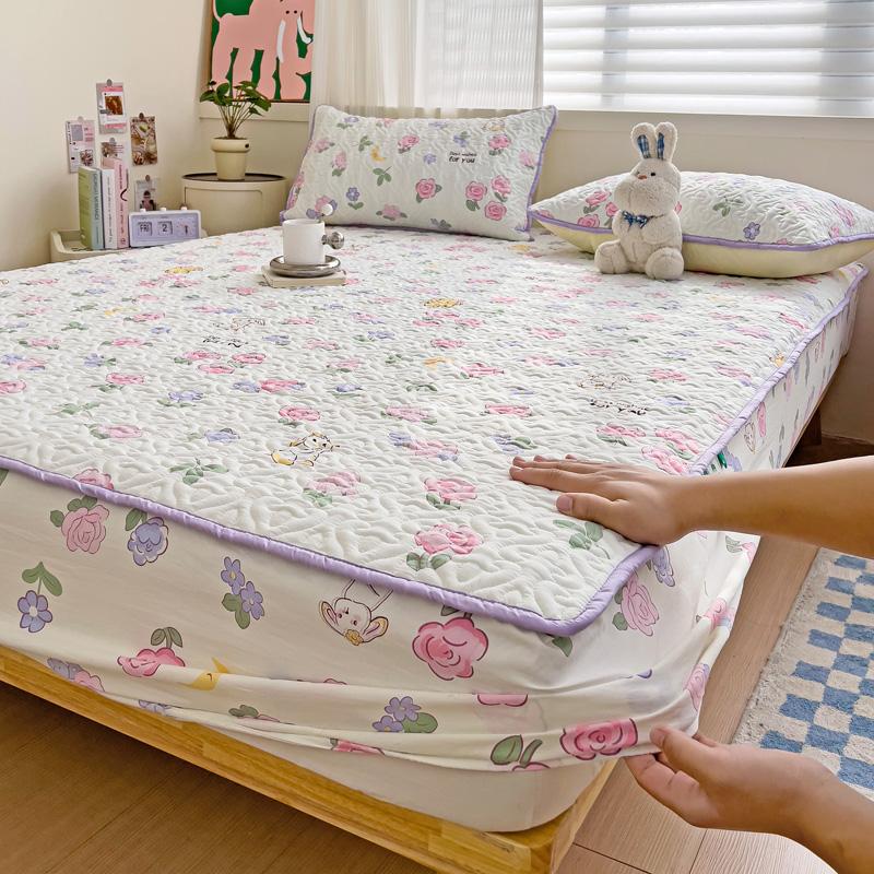 Thicken Bed Cover Cartoon Style Bedspread Quilted Mattress Cover Soft Bed Linen Elastic Bedsheets cubre colchón (No Pillowcase)