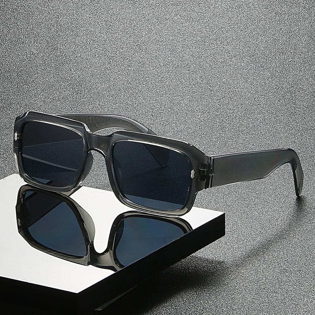 1Pc Vintage Square Stylish Eyeglasses Set for Male and Female - Perfect for Parties Outdoor Activities and Photography Props