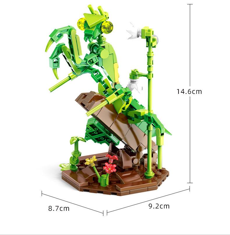 Children's Building Block Toy Simulated Snail Mantis Bee Butterfly Flowers Plants Insects Series Puzzle Set Decoration Gift