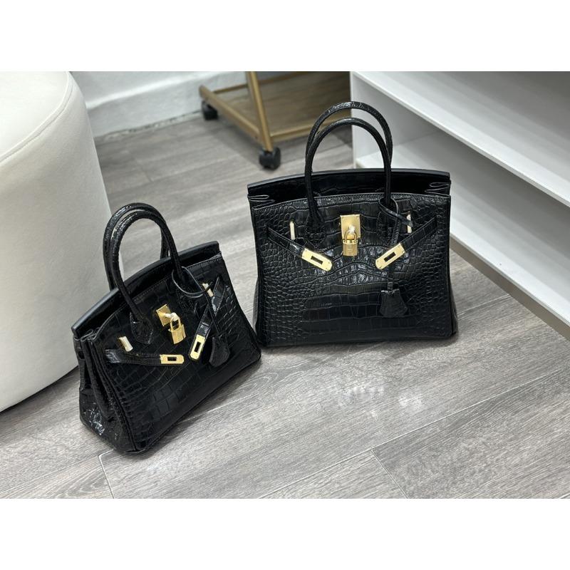 New Leather Women's Bag, Glossy Patent Leather, Alligator Pattern Leather, Portable Shoulder Oblique Span Bag.