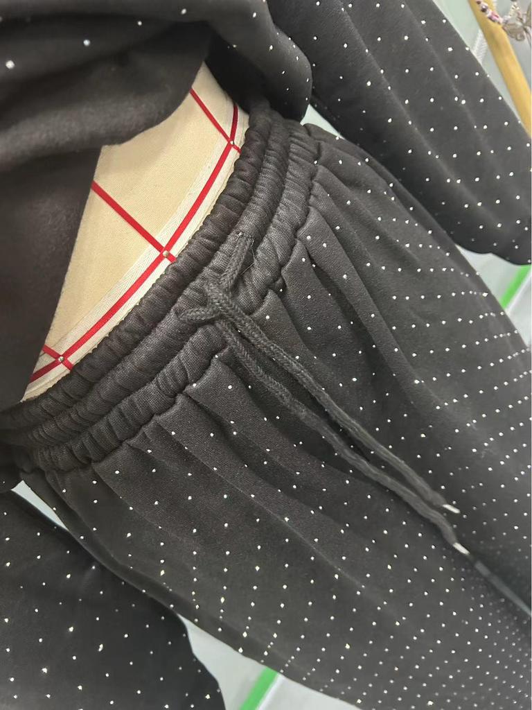 2024 Women's Casual Round Neck Long Sleeve Two-Piece Set with Hot Drill Detail and Drawstring Cuffs, Perfect for Autumn and Winter