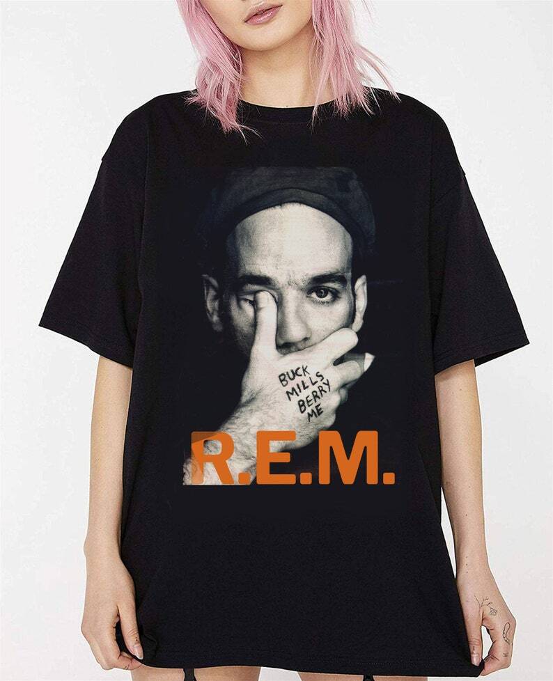 

HOT R.E.M Retro T Shirt rock band t-shirt gift for fan Unisex T-Shirt M