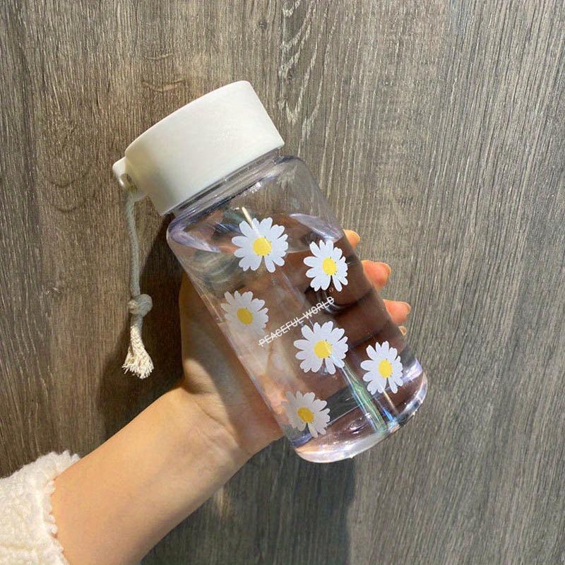 Small Daisy Frosted Plastic Water Cup BPA Free Creative Japanese-style Transparent Cup Portable Rope Handy Bottle for Travel Tea