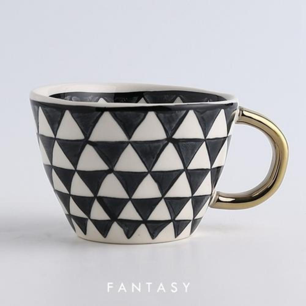 American Irregular Geometric Ceramic Coffee Cup with Gold Plated Handle Black and White Pattern Milk Tea Cup Home Accessories