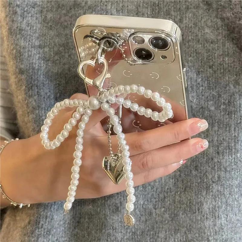 Sweet Imitation Pearls Bowknot Keychain Beaded Heart Pendant Keyring For Women Handbag And Backpack Key Chain Exquisite Ornament