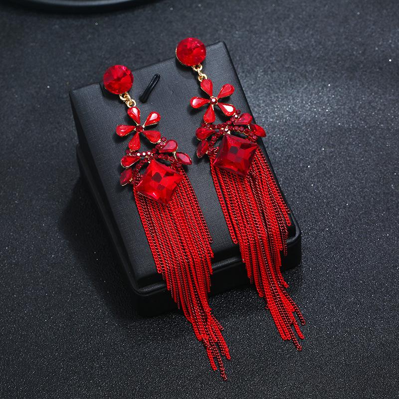 Long Crystal Fringed Stud Earrings Women's Retro Temperament Versatile Earrings Show Face Thin Fashion Personality New Earrings