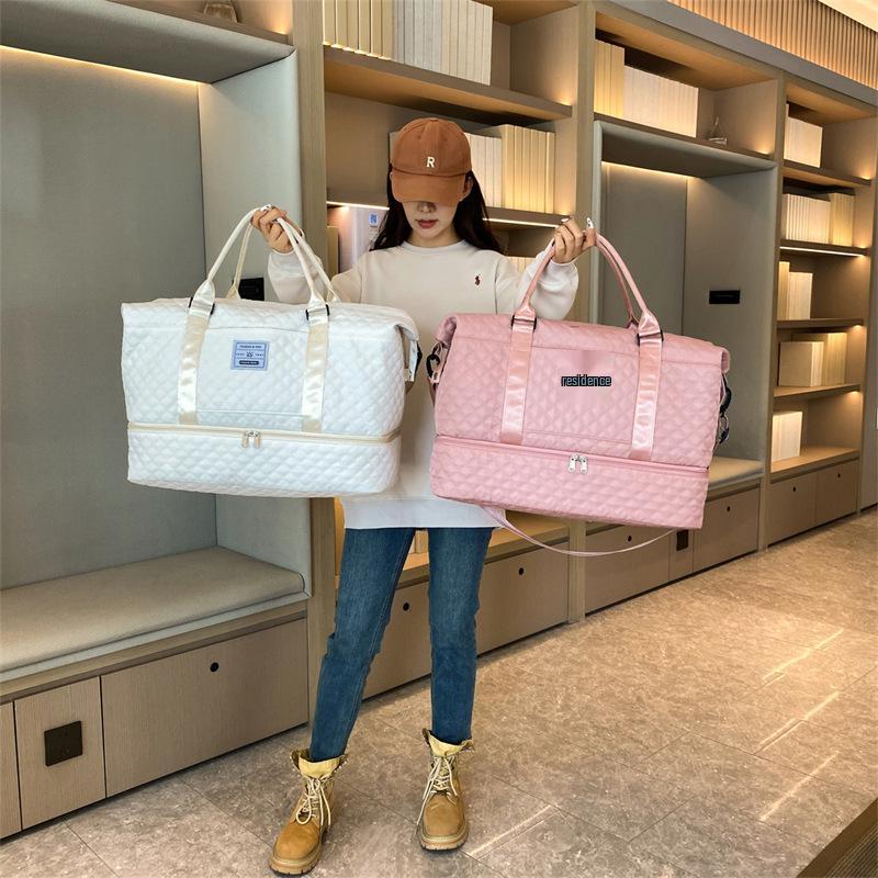 Korean Style Large Capacity Quilted Gym Bag - Yoga, Travel, Crossbody & Mother-Child Handbag