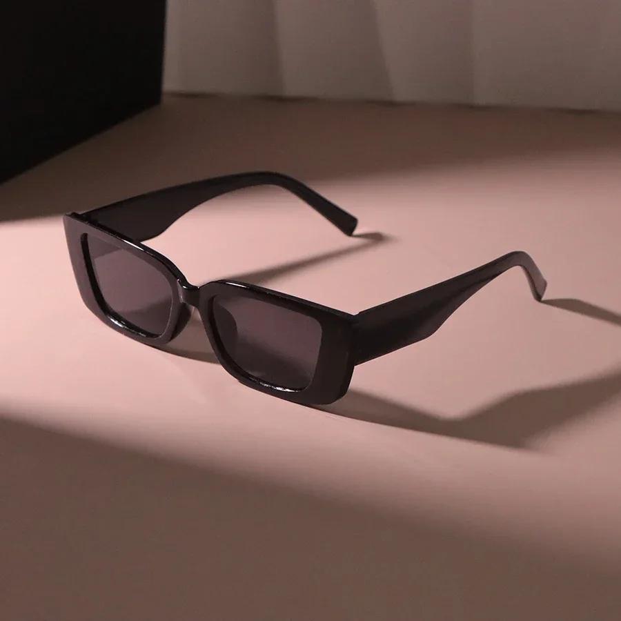 Retro Square Sunglasses Women Men Brand Rectangle Vintage Sun Glasses Female Male Mirror Punk Travel Shades