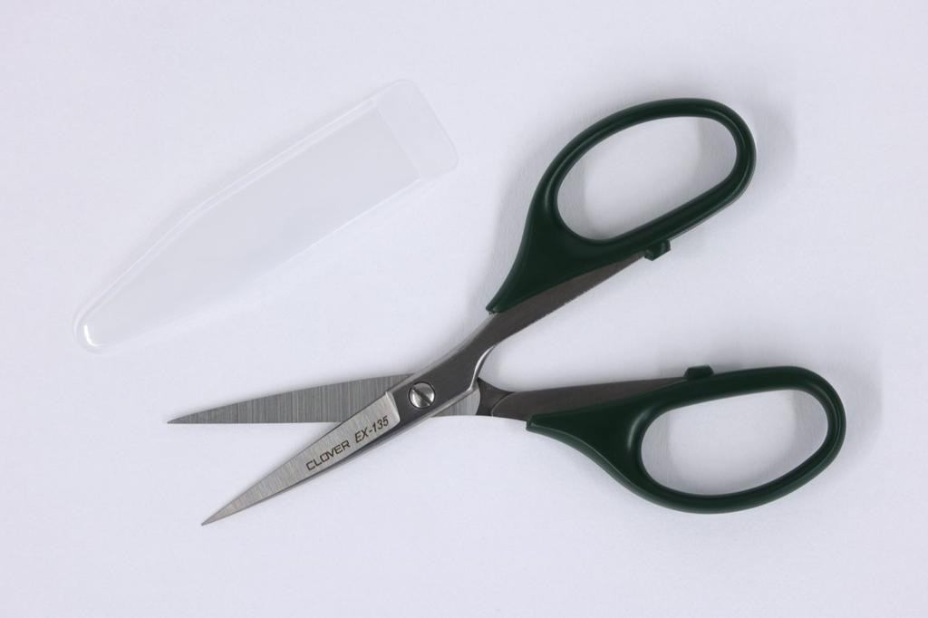 Clover Patchwork Scissors 13.5cm EX-135