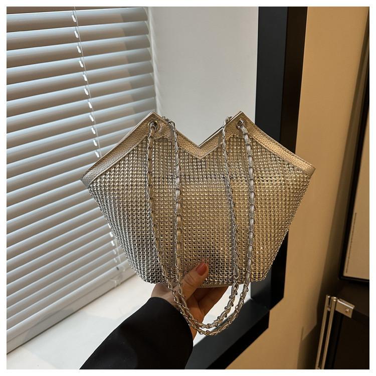Модная Заклепка 2024 Весна Лето Новая Модная Шикарная Сумка-Тоут на Одно Плечо, Под Мышку, Для Рук золотой