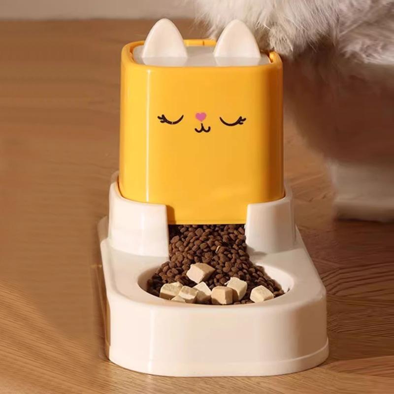 

Cat Water Dispenser, Automatic Feeder, Mobile, Unplugged, Wireless Feeding and Drinking, Automatic Without Getting The Mouth Wet, Pet Supplies Leakage of food жовтий/вершковий
