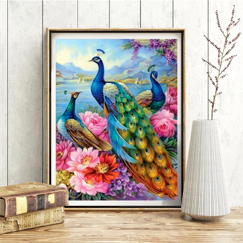 💰Kjøp DIY 5D Peacock and Flower Pattern Diamond Painting Full Drill