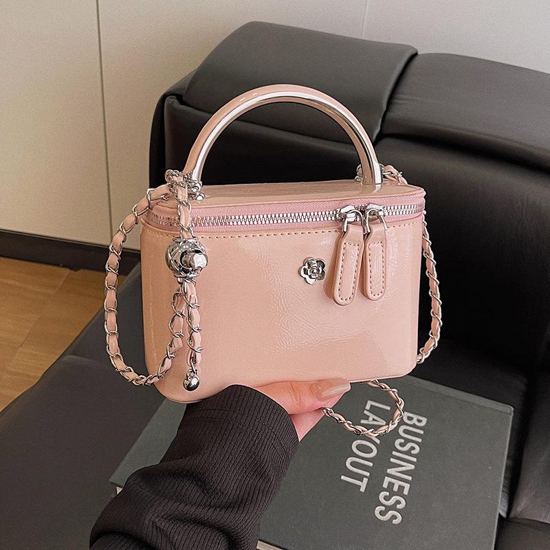 Shoulder bag Small daisy box bag Slack high-intelligence diamond chain Crossbody portable small square bag