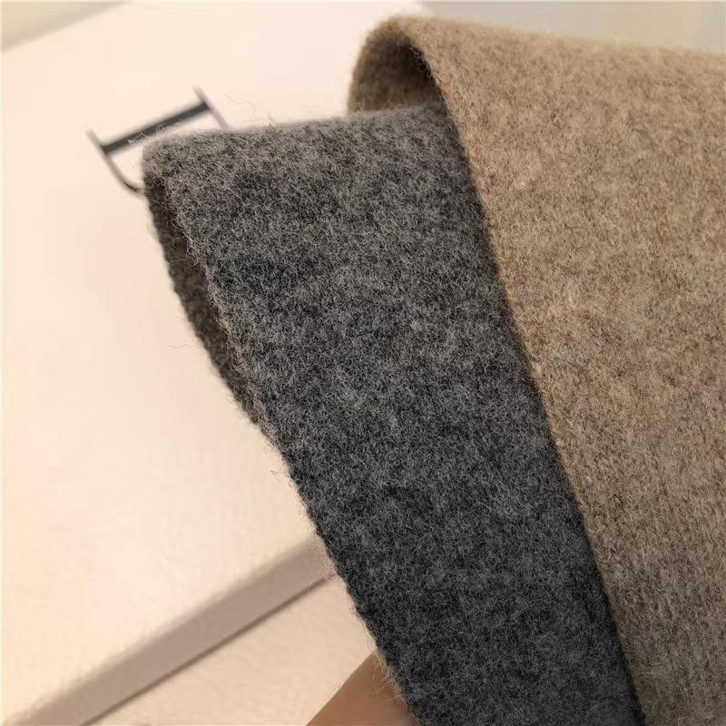 Pălăria bucket simplă și elegantă din lână, la modă și călduroasă pentru femei, pălăria pescar artistică de culoare uni în stil japonez, trend