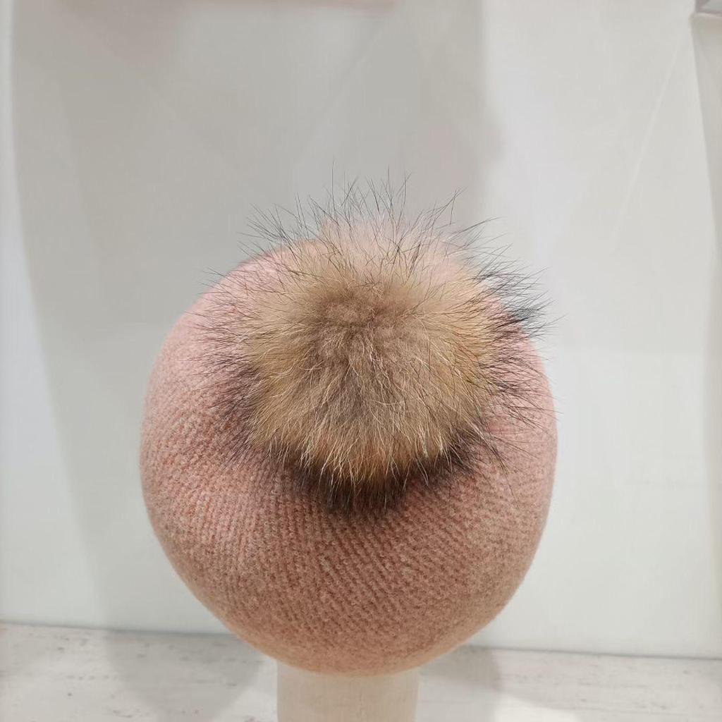 Beretă de iarnă pentru femei 2023 din lână cu pompon din blană de raton