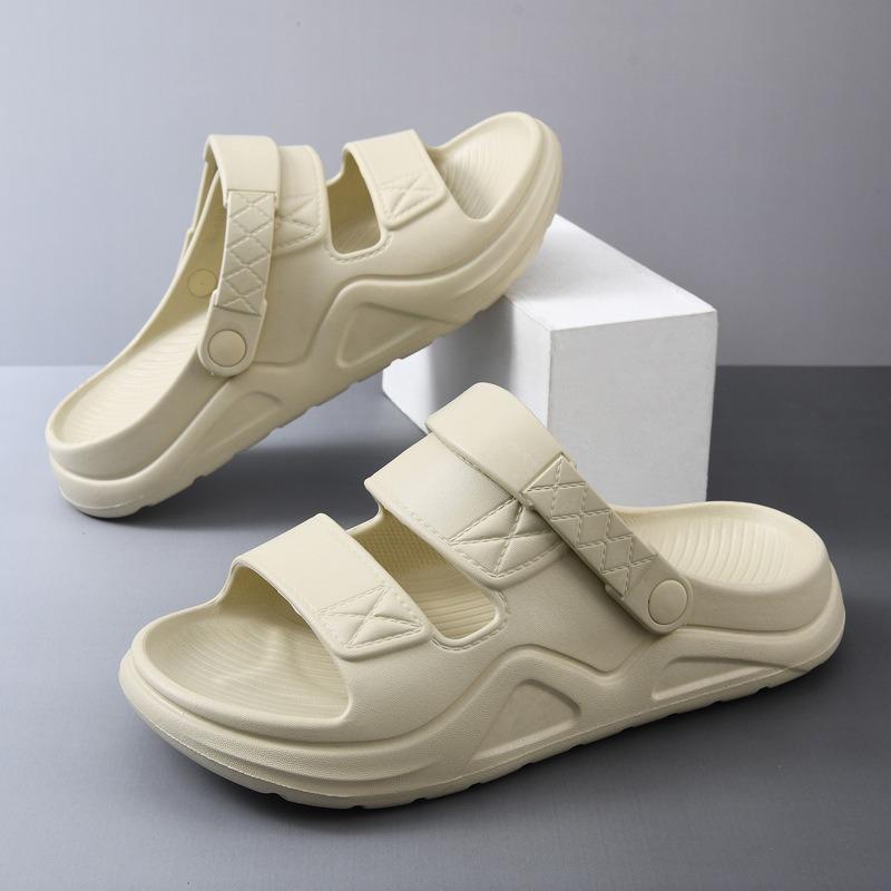 Sandals men's summer casual outdoor wear beach slippers lightweight thickened breathable dual-purpose non-slip driving cool slippers