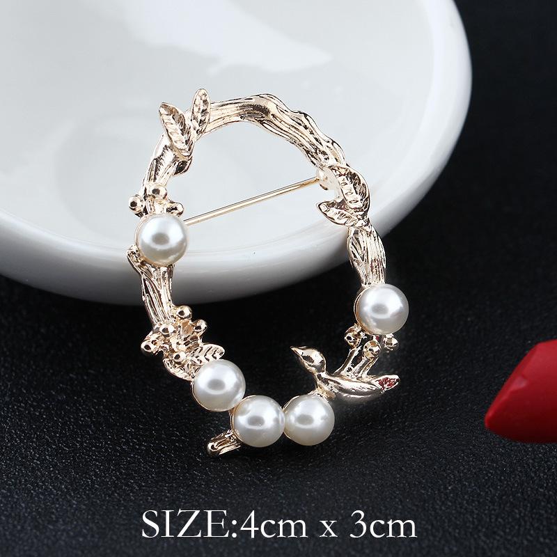 Mode Kristall Strass Persönlichkeit Vielseitig Perlenkranz Kleine Brosche Anstecknadel Damen Seidenschal Schnalle