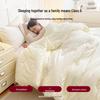 Xinjiang Cotton All-Season Quilt: Warm, Thick, and Suitable for Student Dormitory Use