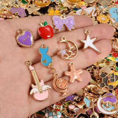 30/60/100 Stück Zufällige Mischung Emaille/Tropföl Charms Für Schmuckherstellung Großhandel Niedlicher Charm Blume Herz Tier Musik DIY Armband Anhänger