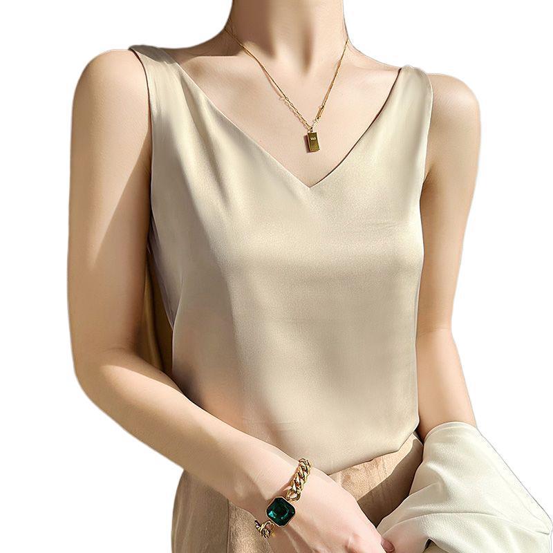 Ice Silk V-Neck Camisole for Women – Loose, Belly-Covering Satin Layer for Spring/Summer