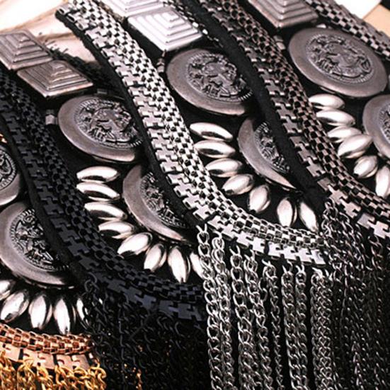1 Stück Metallquaste Epaulette Retro Gliederkette Blazer Epaulette Punk Schulterepaulette für Herren Damen Jacken Uniformen Party Kostüm Zubehör