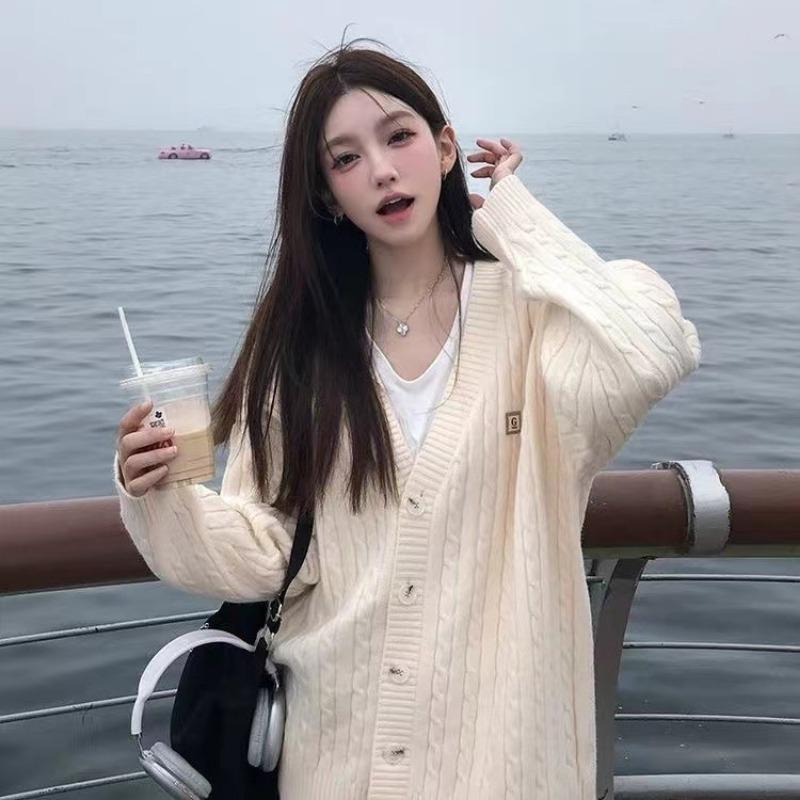 

Gentle wind retro twisted flower with knitted cardigan women s autumn and winter soft waxy loose lazy sweater jacket S recommends 80-47.5kg