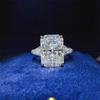 Inele de Damă din Moissanit Radiant de 10 Carate, Stil Dreptunghiular cu Trei Pietre tip Diamant, Serie Populară de Modă Europeană și Americană.