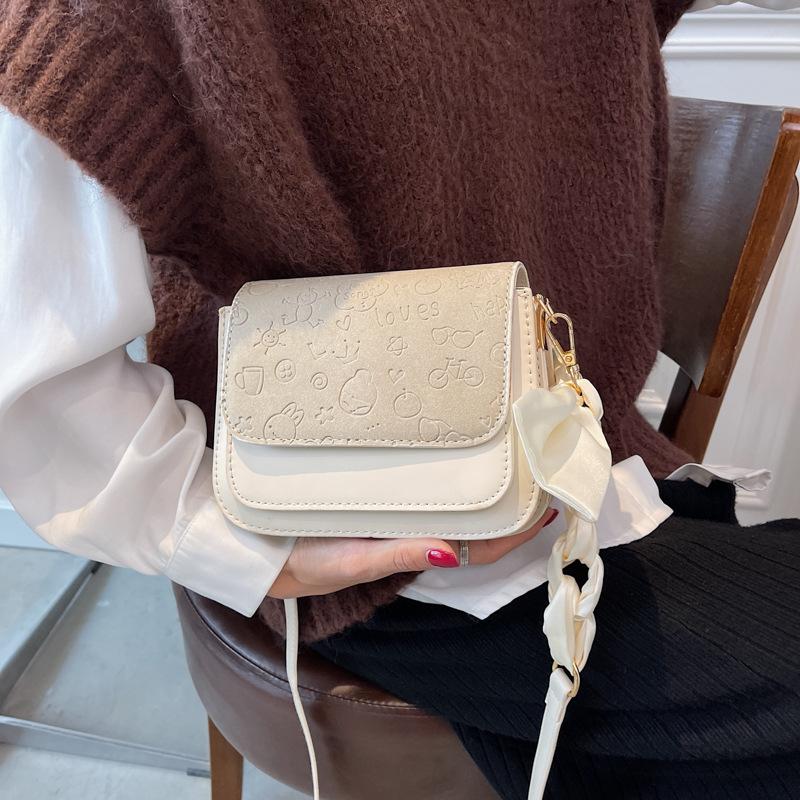 

Customer order this year s popular matte bag women s bag 2025 new spring and summer popular shoulder small square bag women s messenger bag бежевый