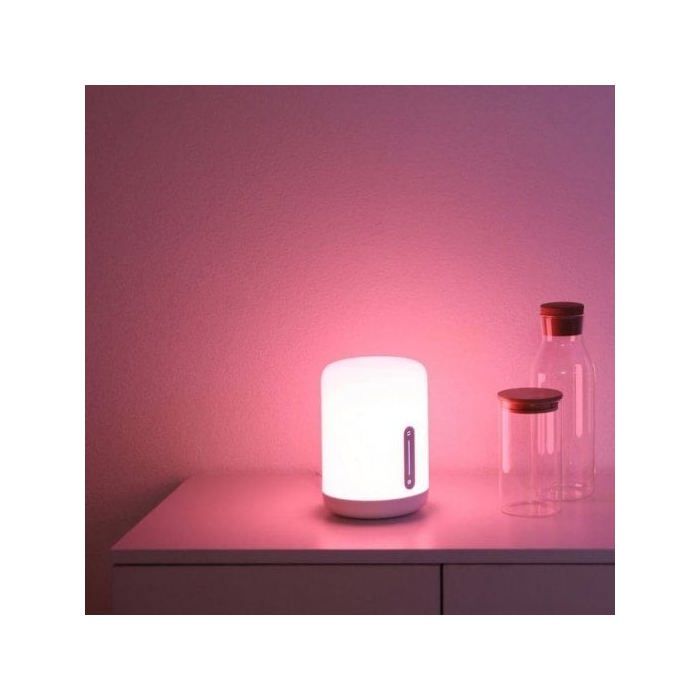 Lampe de chevet Xiaomi Mi Bedside Lamp 2 avec contrôle vocal et luminosité réglable - version française