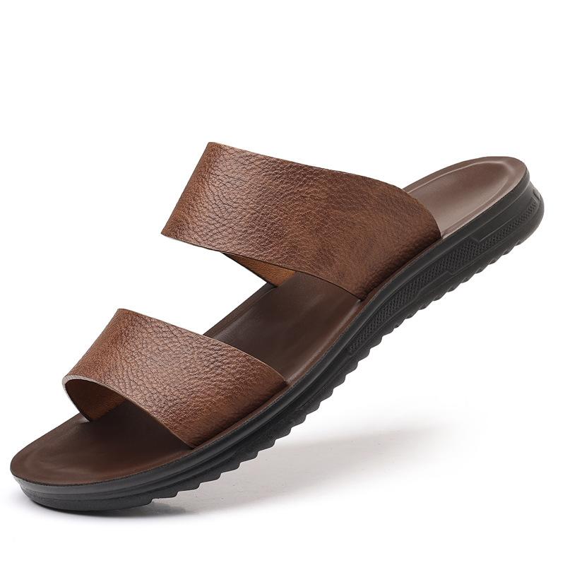 Slippers Men's 2025 Summer New Men's Soft-soled Casual Beach Shoes Trendy Outer Sandals