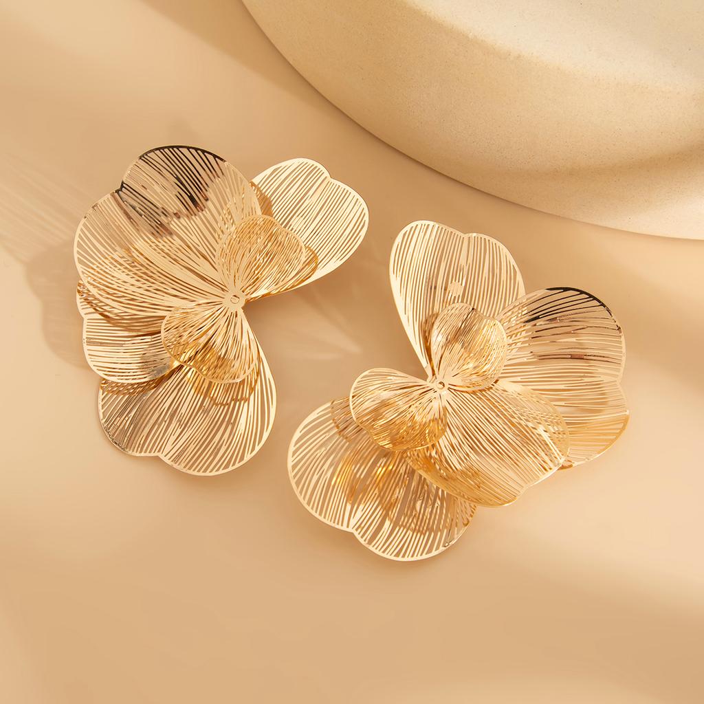 SHIXIN Elegant Multi Layer Petal Flower Ear Studs Earrings for Women Classic Gold Color Floral Piercing Earrings Fashion Jewelry