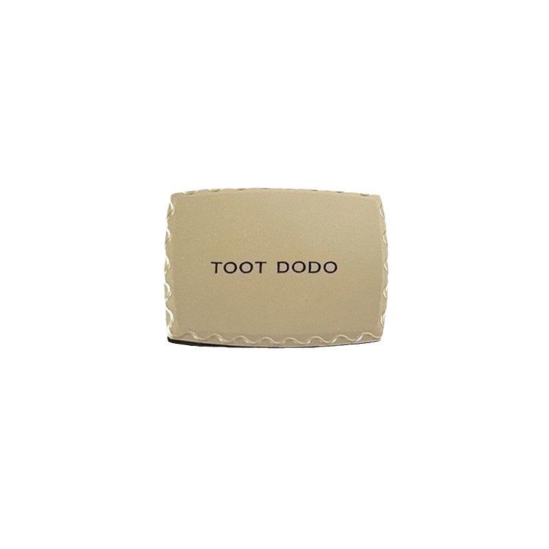 Toot Dodo Soft Yarn Revitalizing Multi-Blush & Natural Brightening Contour Palette.