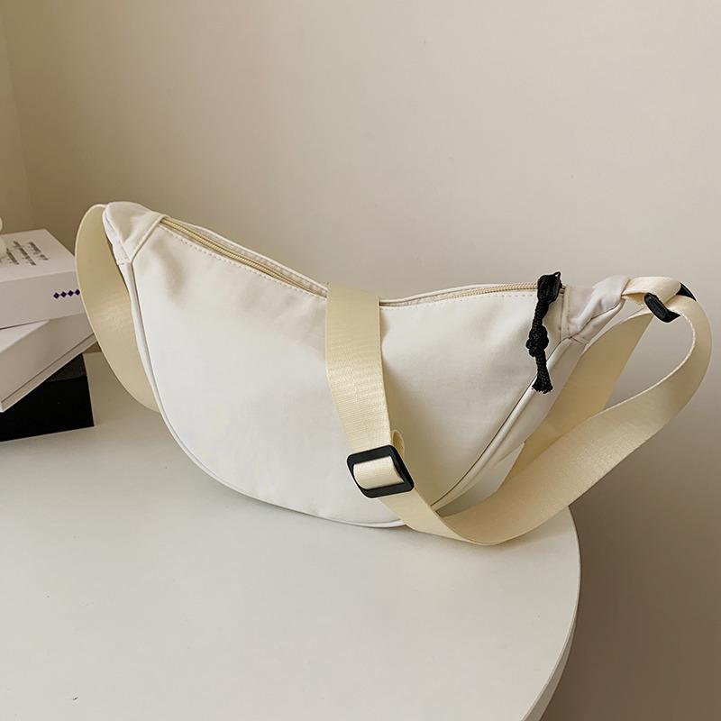 Nylon Women's Crossbody Dumpling Bag – 2025 Trendy Lightweight Small Canvas Shoulder Bag.