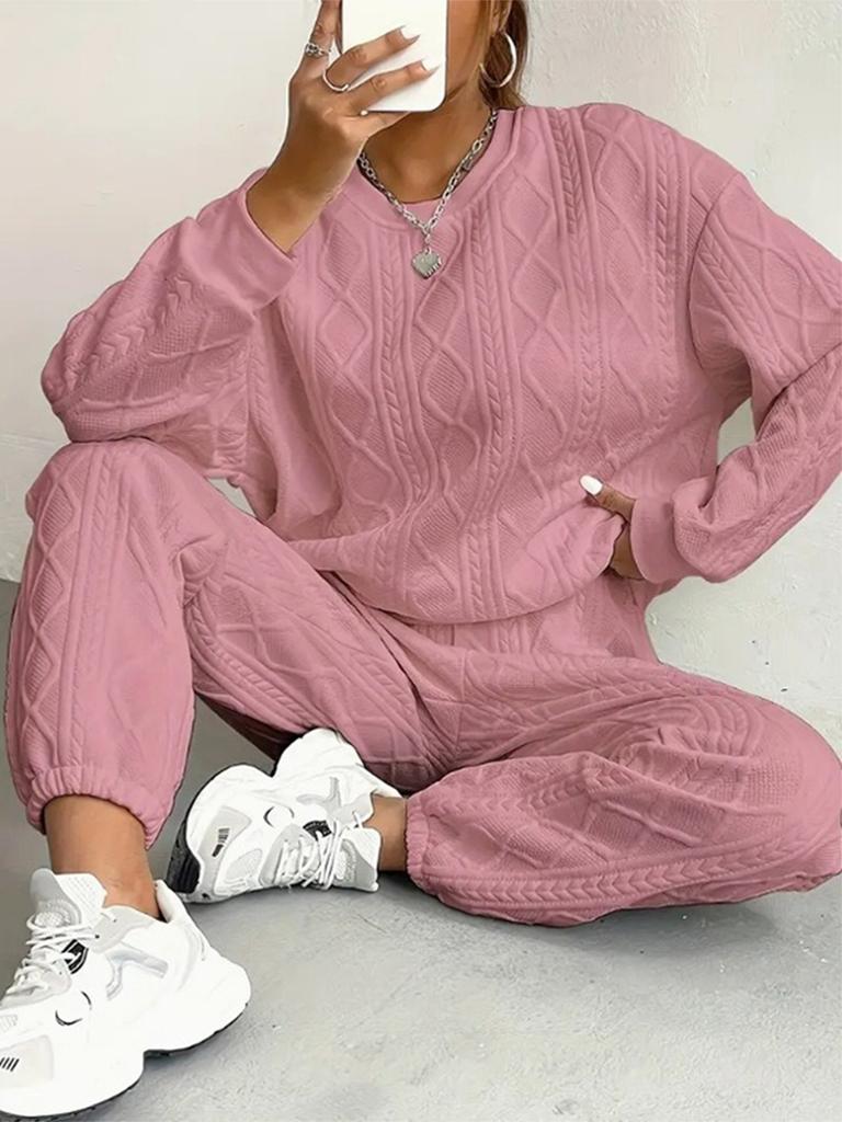 Women's Knit Sweater and Jogger Set Casual Loose Fit Cable Knit Pullover with Elastic Cuff Pants In White