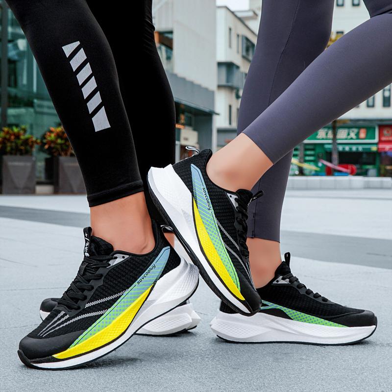 Scarpe da Corsa Speciali da Uomo per Maratona con Piastra in Carbonio Traspiranti Leggere Comode da Donna Atletiche Antiscivolo Ammortizzate Stabili Sneakers