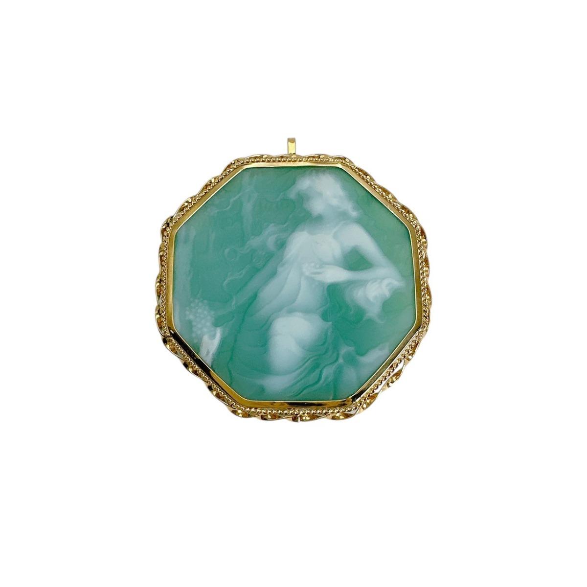 

18K cameo Pendant top K18 Gold green Women Used