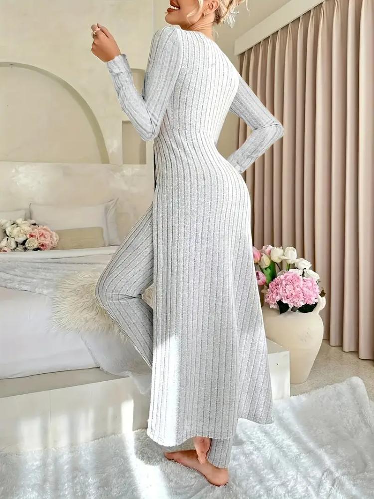 Two-piece Set of Ribbed Long-sleeved Top and Pants for Women