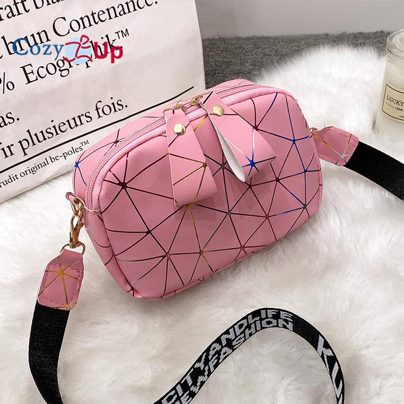 Cozy Up Printed Wide Shoulder Strap Women's Crossbody Bag