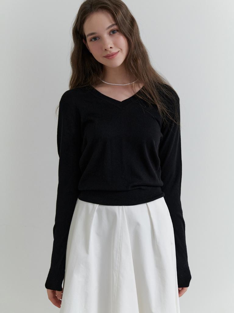 Liel Fond V-Neck Knit (Black)