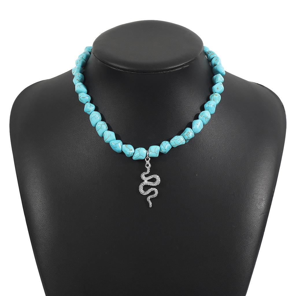 Bohemian Style Evil Eye Turquoise Necklace Irregular Beaded Choker Western Fashion Jewelry For Women Trendy Accessory