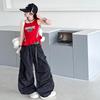 Zweiteiler im koreanischen Streetdance-Stil für Mädchen: Gestreifte ärmellose schnelltrocknende Weste & Hose mit weitem Bein.