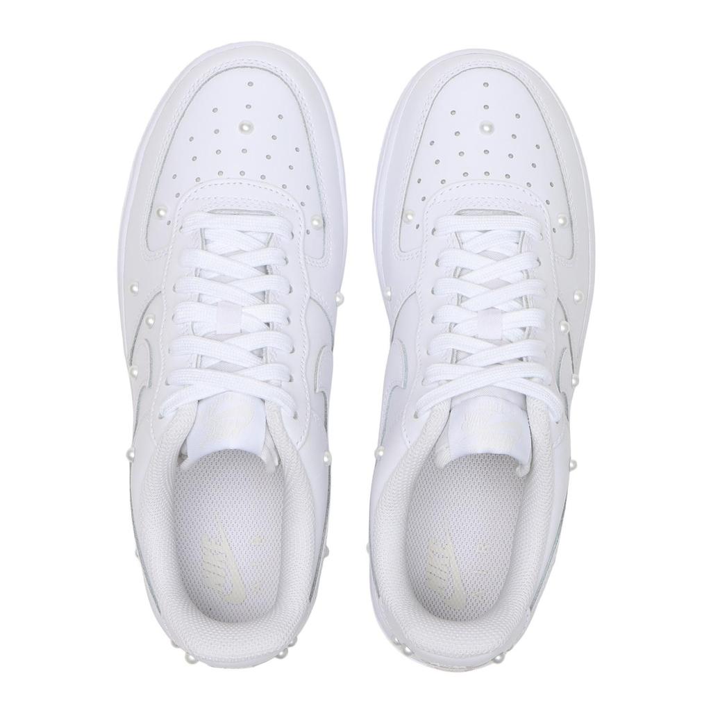 IQ0133-101 Nike Air Force 1 '07 SE "White" (Women's)