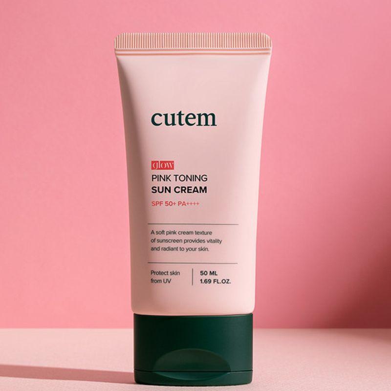 

Glow Pink Toning Sunscreen