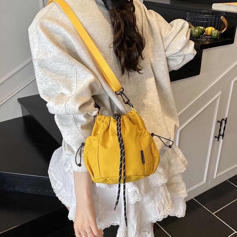 Japanese-Inspired Niche Drawstring Bucket Bag, Versatile Crossbody for Commuting and Outdoor Sports Casual Use