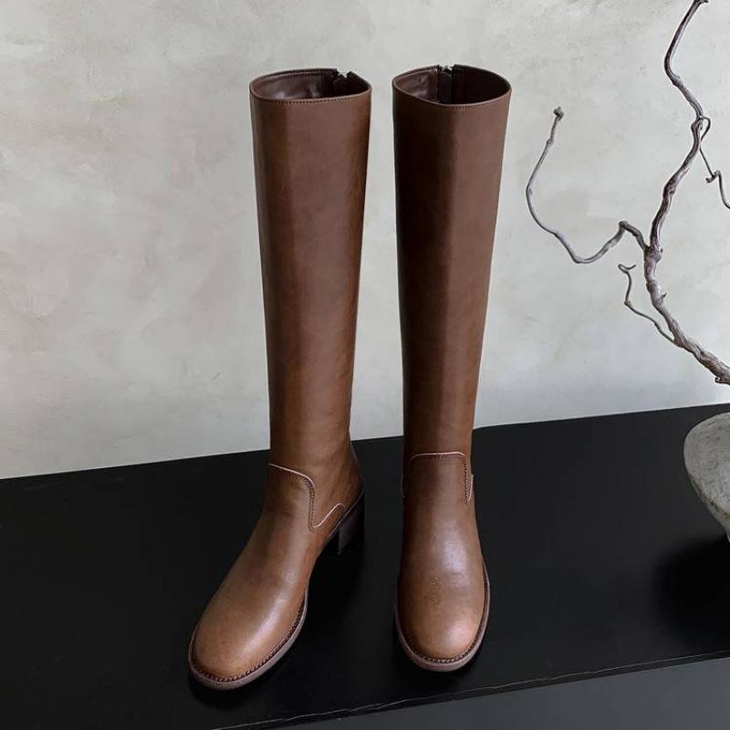 Autumn and winter new knight boots first layer washed cowhide flat-bottomed boots women's retro brown sleeve simple women's single boots